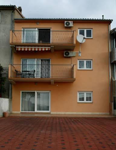 Apartment Anamarija With Sea View Šibenik Exteriör bild